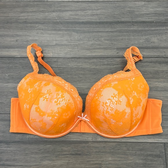 Cacique Intimates & Sleepwear Cacique Underwire Bra Size 44c Poshmark